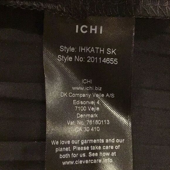 Ichi Black Faux Leather Danish Pleated Midi Skirt - Picture 13 of 15